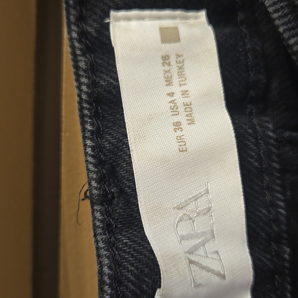 Zara Black Denim Bermunda Short With Brown Belt Size 4 - Picture 3 of 7